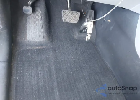 2021 Honda Pilot 2Wd Special Edition z USA, uszkodzony, nr VIN 5FNYF5H28MB004325